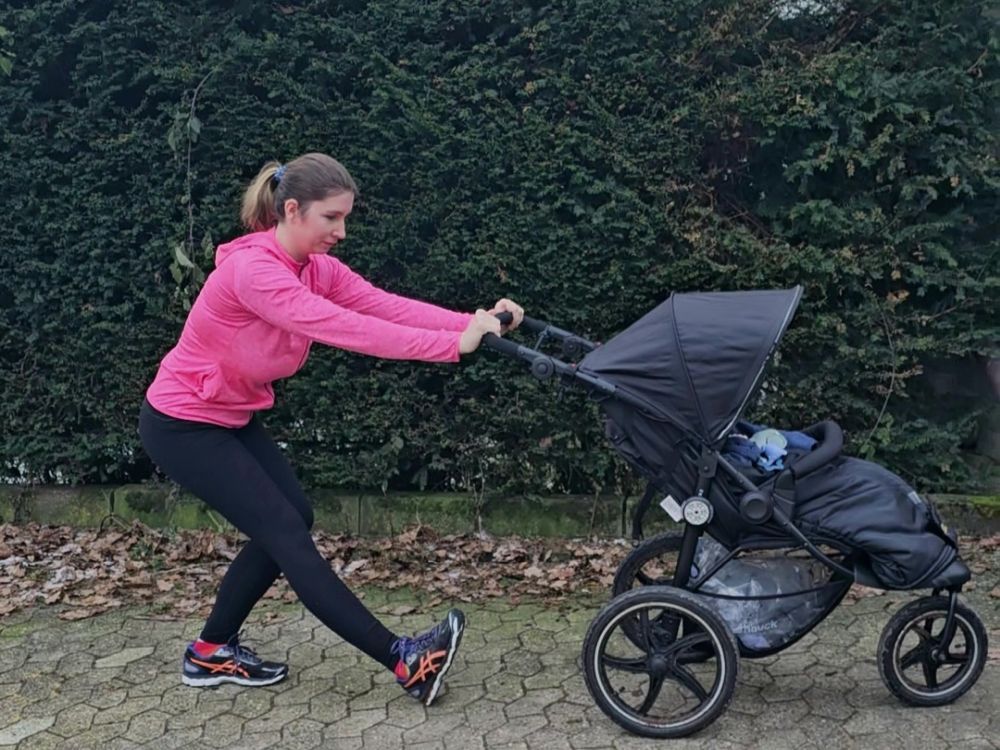 Kinderwagenschieben und Sport - Fit mit Buggy. Foto: Janna Gilbert