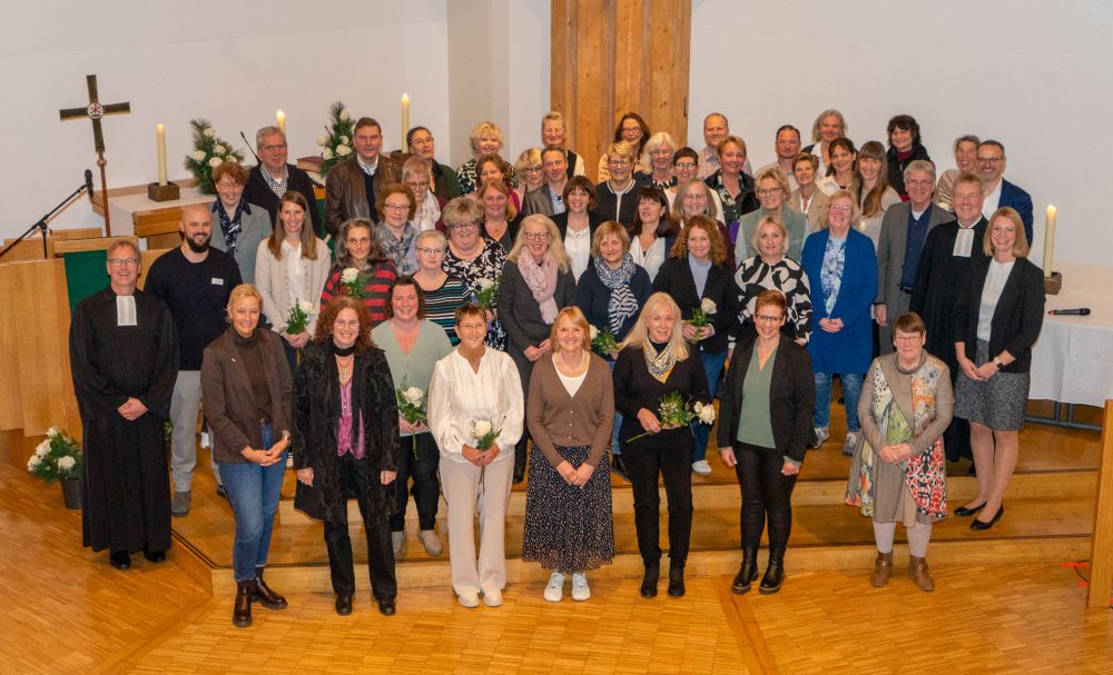 Viele Mitarbeiterinnen und Mitarbeiter der Diakonie geehrt